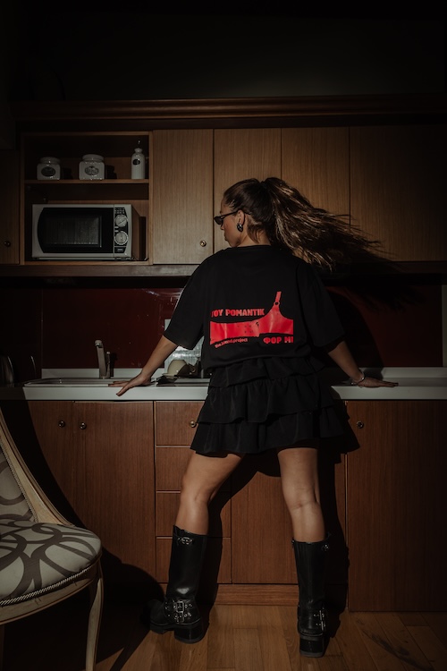 THE.ISLAND.PROJECT. Crop top του ρομαντικ μαυρο